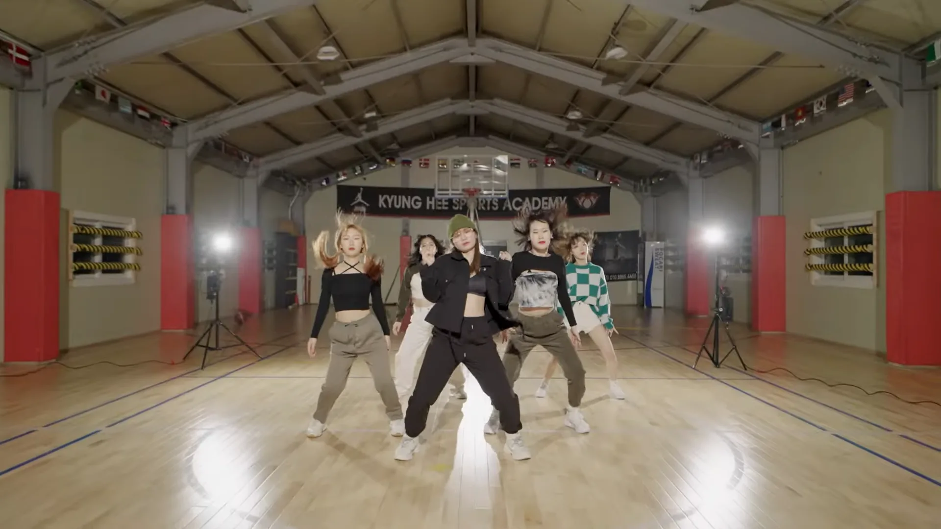 [Performance Video] OH MY GAWD : STREET WOMAN FIGHTER DANCE COVER · 스틸 03