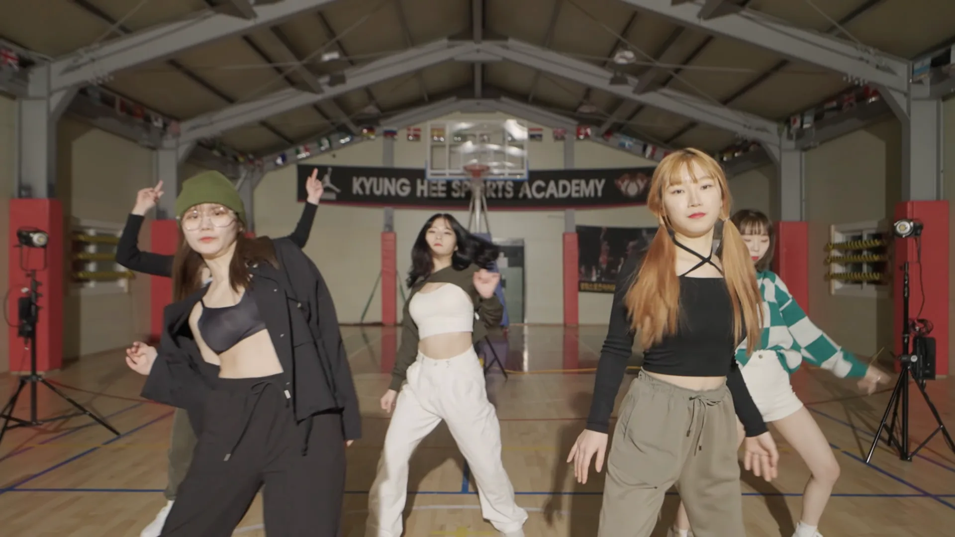 [Performance Video] OH MY GAWD : STREET WOMAN FIGHTER DANCE COVER · 스틸 04