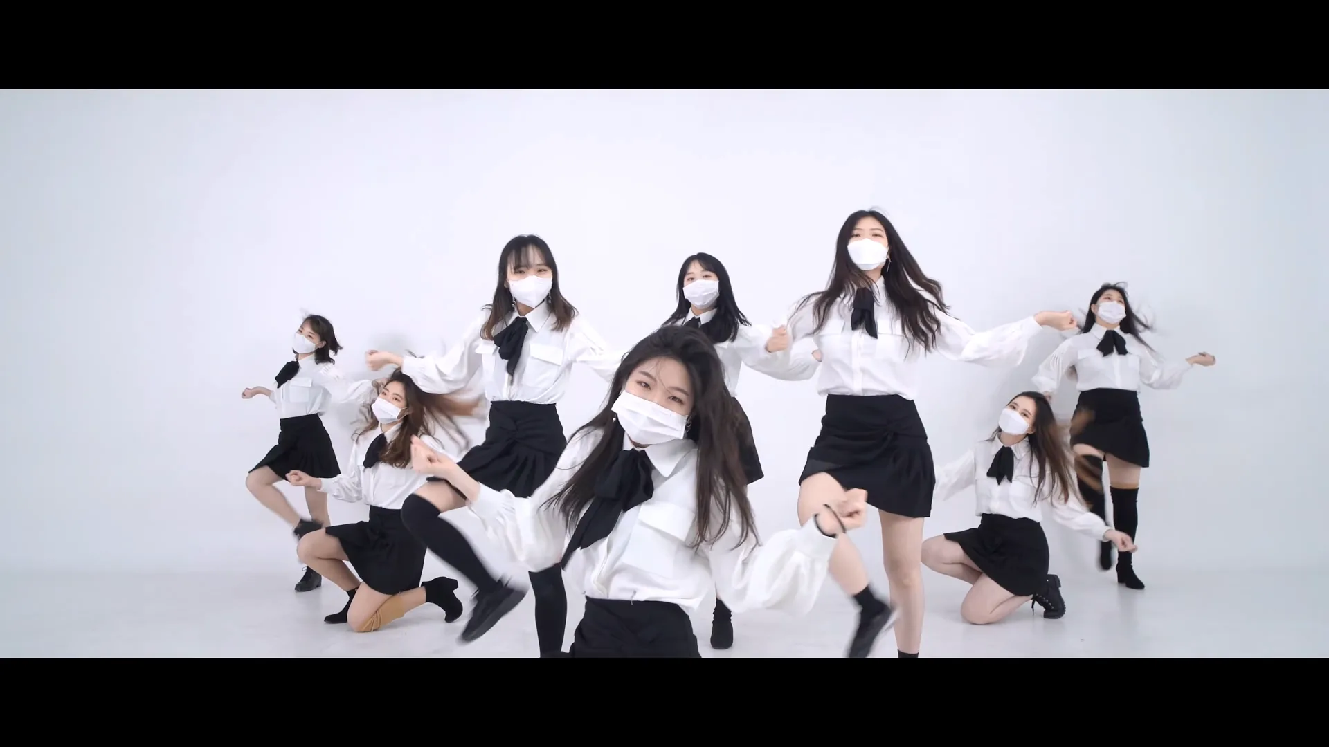 [Performance Video] IZ*ONE - FIESTA | dance cover · 스틸 03