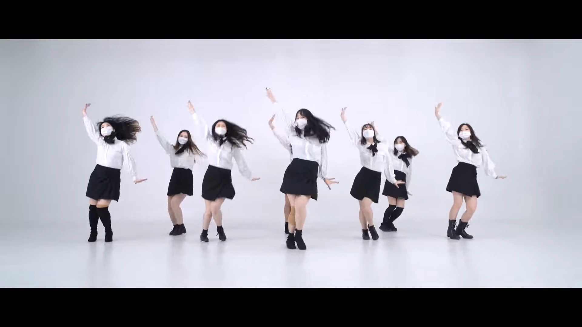 [Performance Video] IZ*ONE - FIESTA | dance cover · 스틸 05