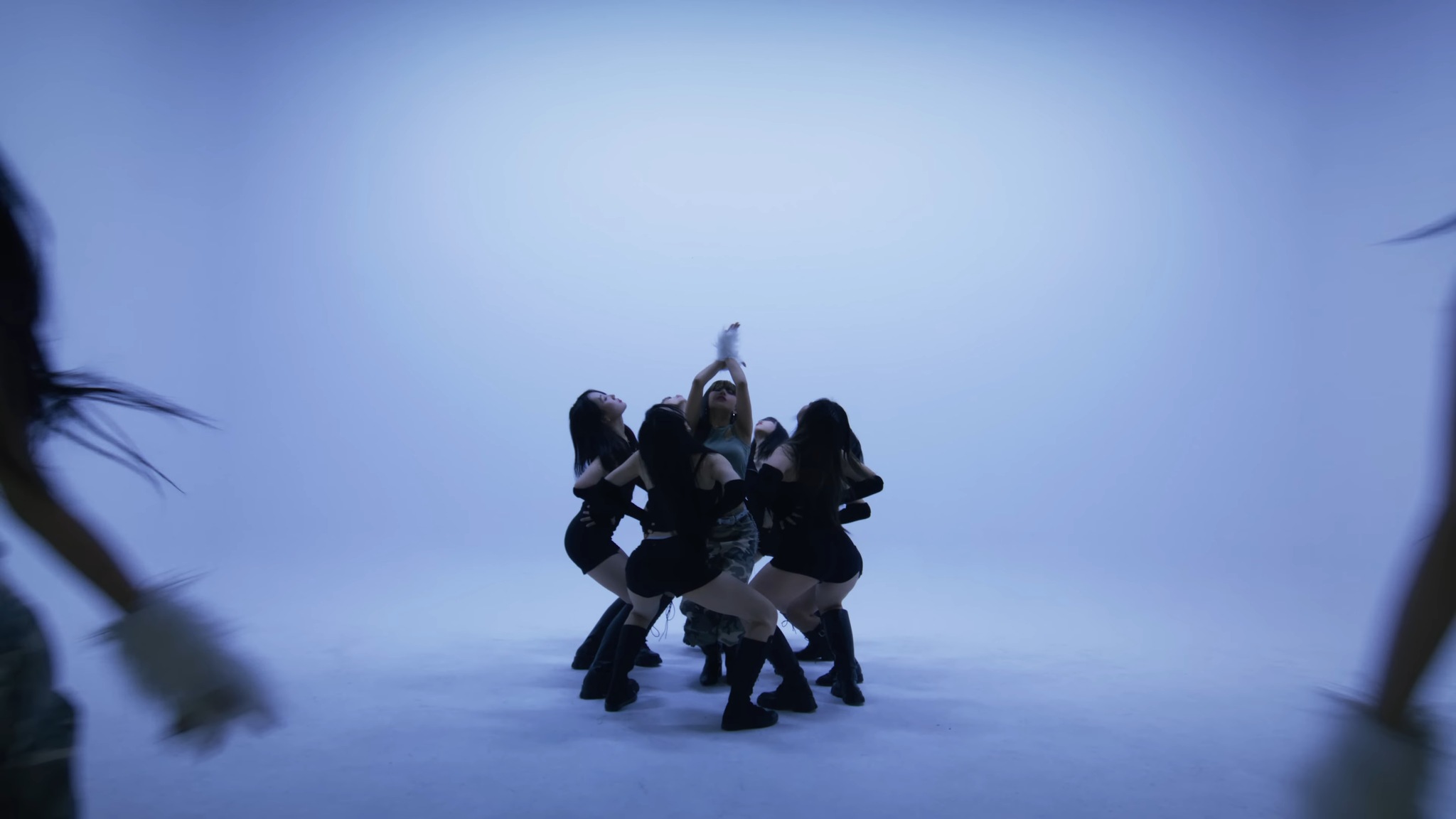 [Performance Video] X:IN - With Draw · 스틸 03